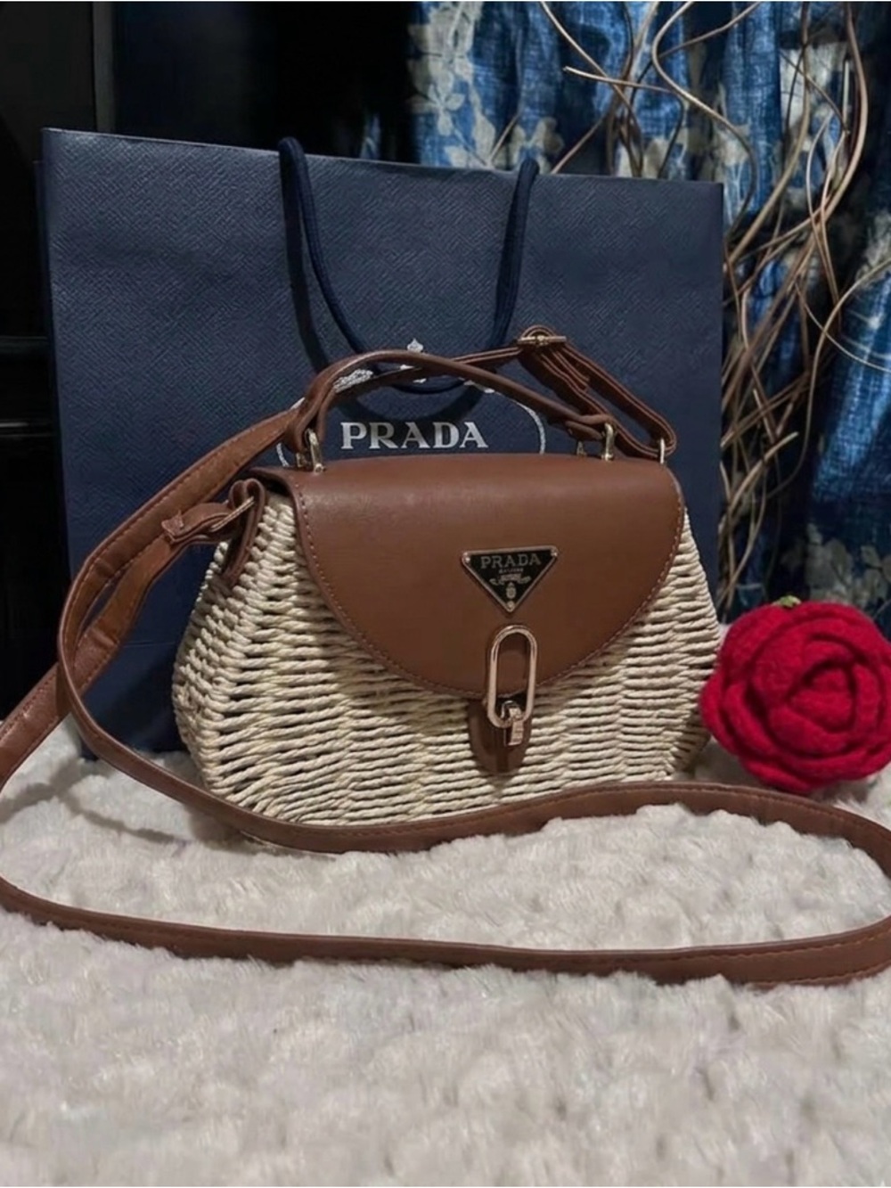 nwt Natural Woven Satchel